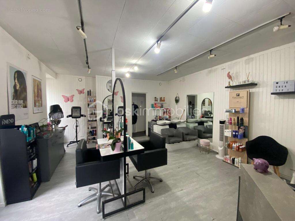 Commerce à ANGERVILLE