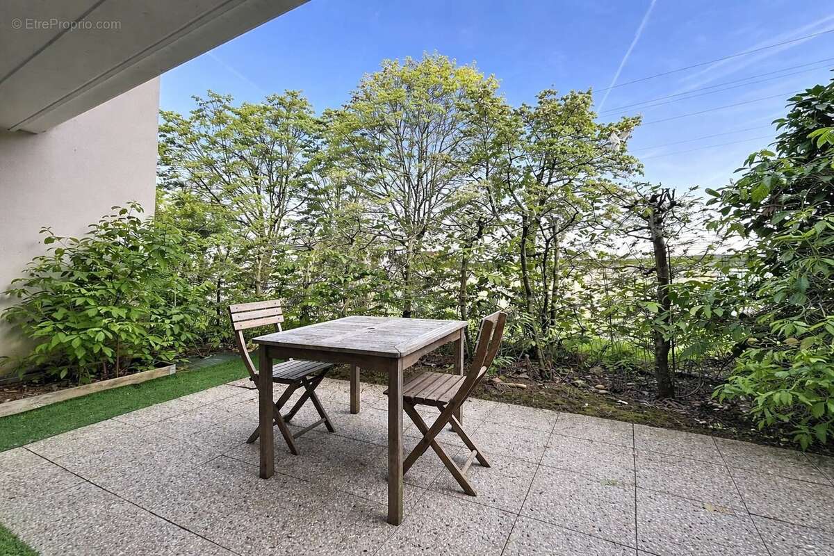 Appartement à ELANCOURT