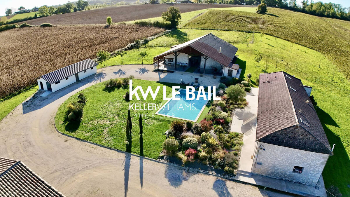 Maison à CASTILLONNES