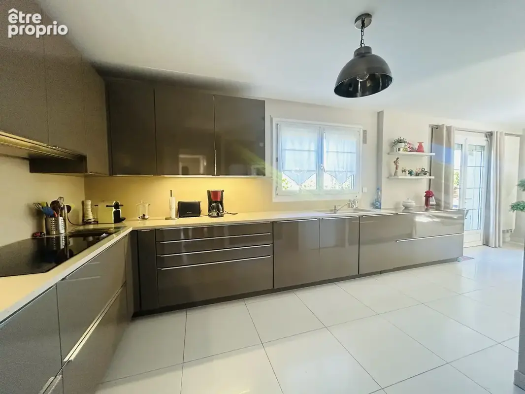 Maison 210 m² à Compiegne  - photo 4