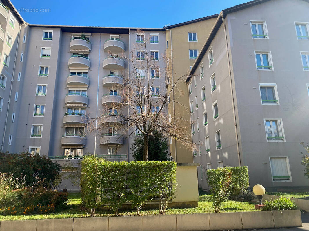 Appartement à VILLEURBANNE