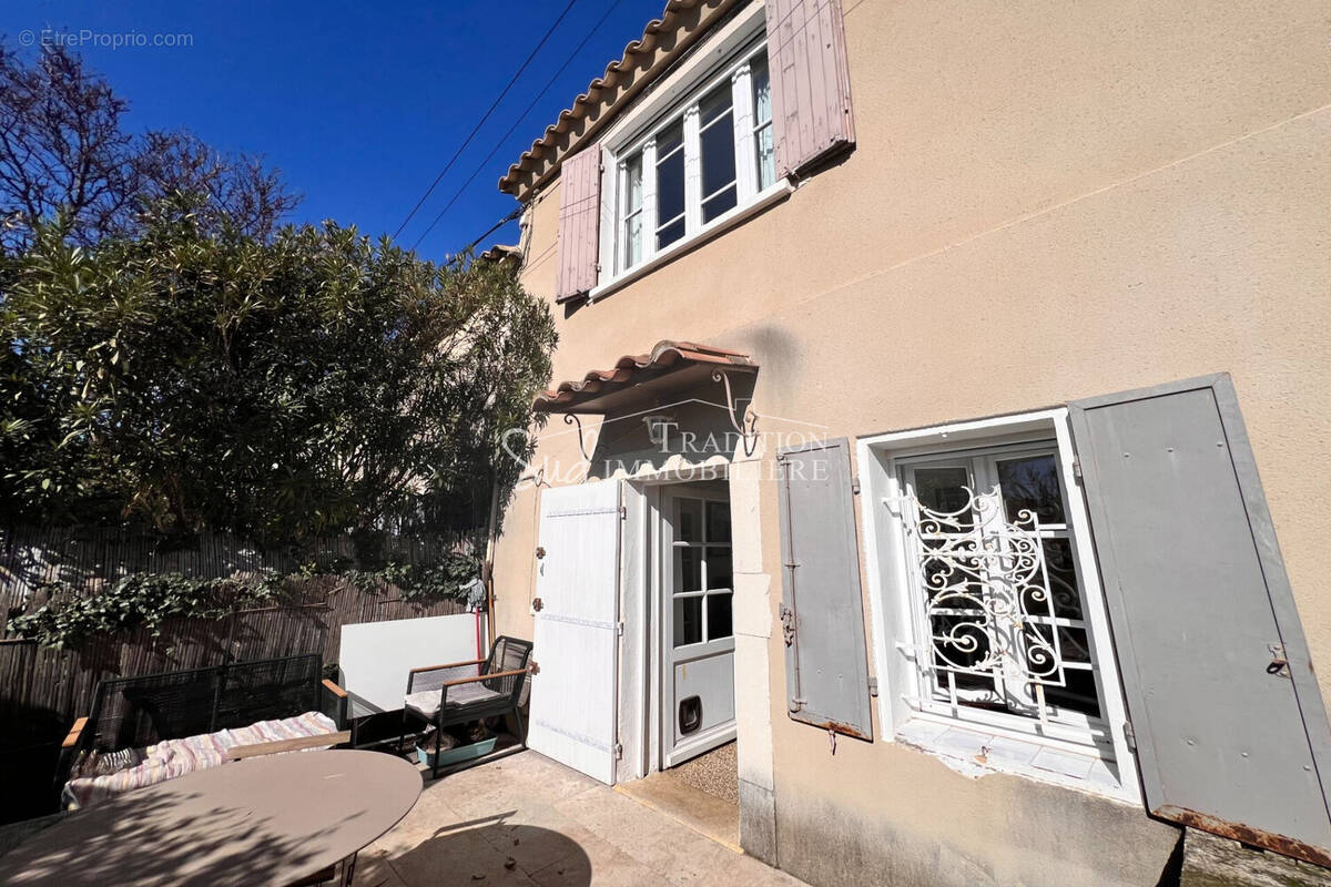 Maison à MAUSSANE-LES-ALPILLES
