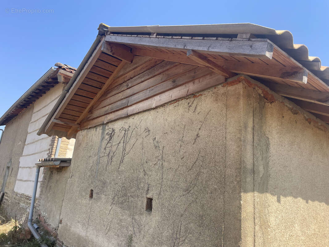 Maison traditionnelle (ferme gasconne) en terre de 180 m2 sur 7 000 m2 de terrain - photo 8