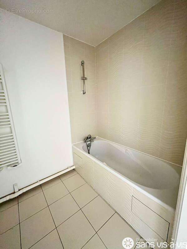 Appartement à MONTROUGE