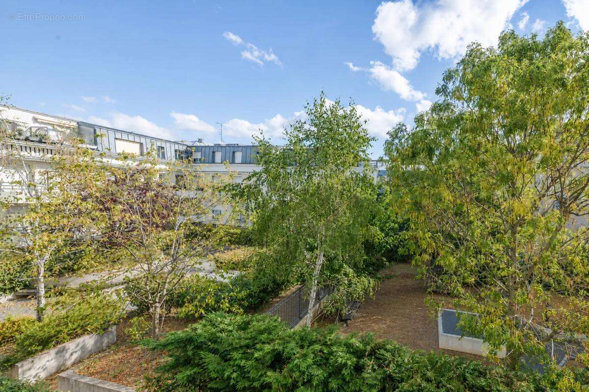 Appartement à NANTERRE