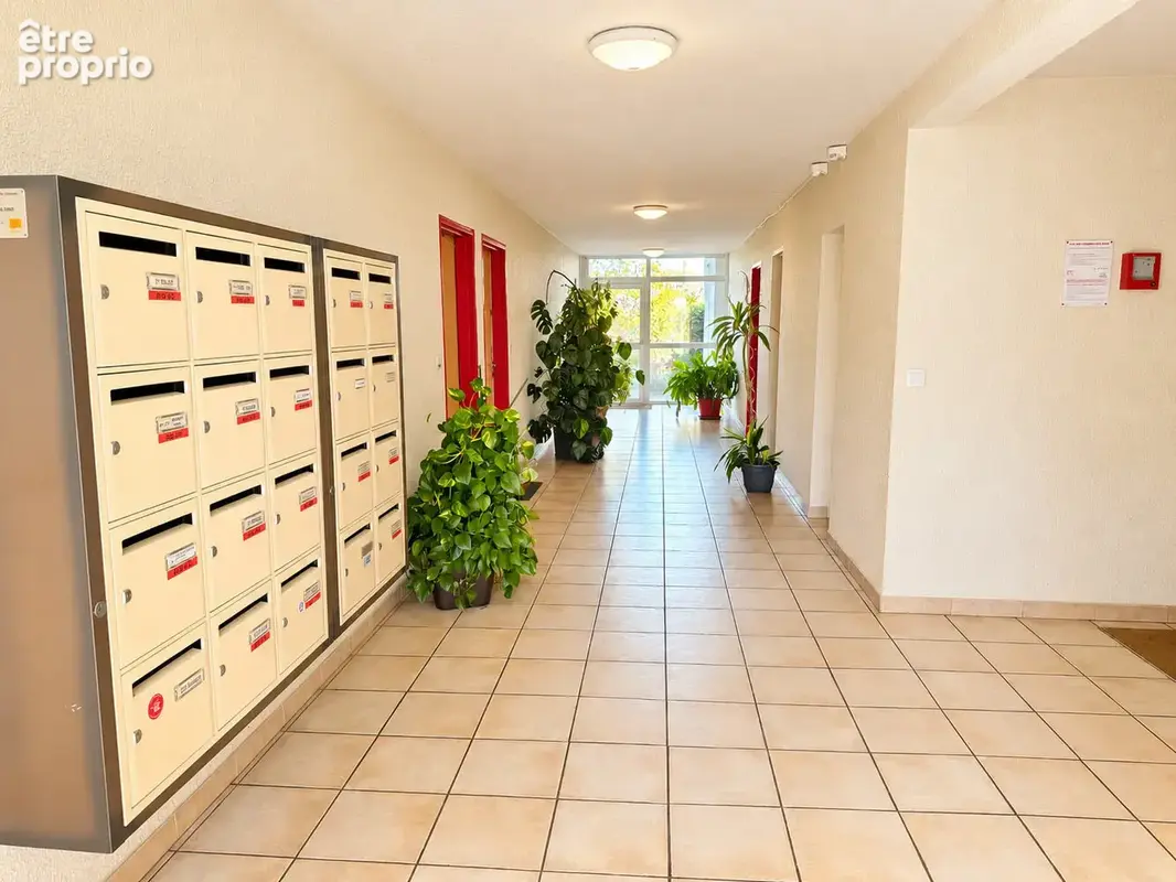 T2 de 51 m² avec terrasse - photo 7