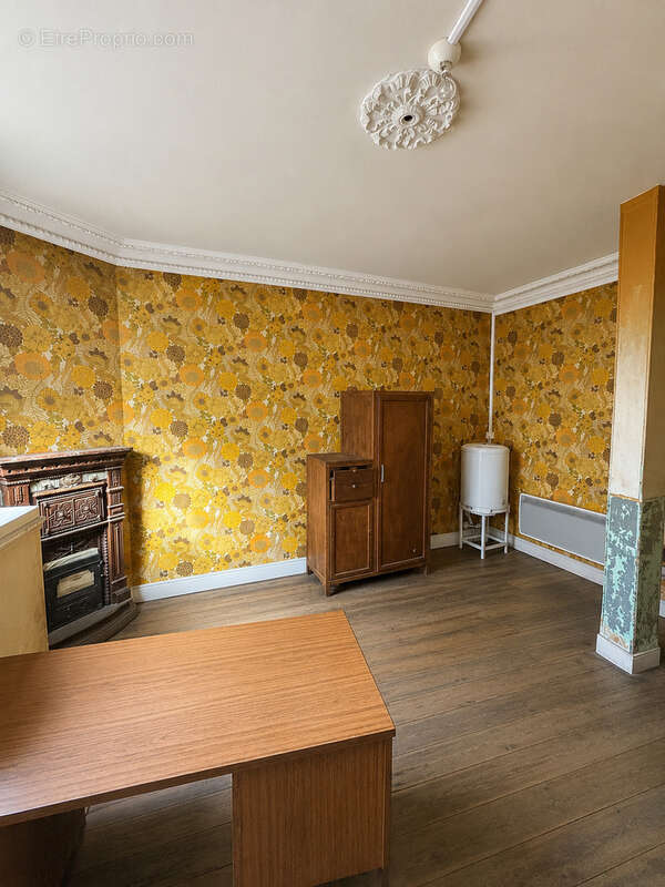 Appartement à PARIS-20E