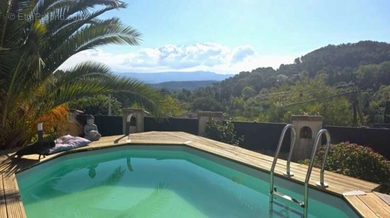 Maison à SAINT-SAVOURNIN