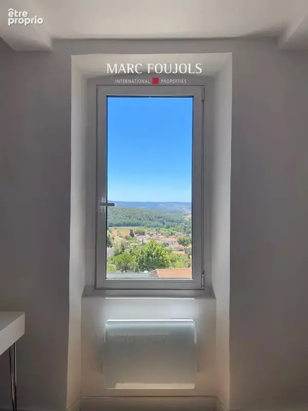 A vendre - Une maison suspendue au-dessus d’Éguilles - photo 3