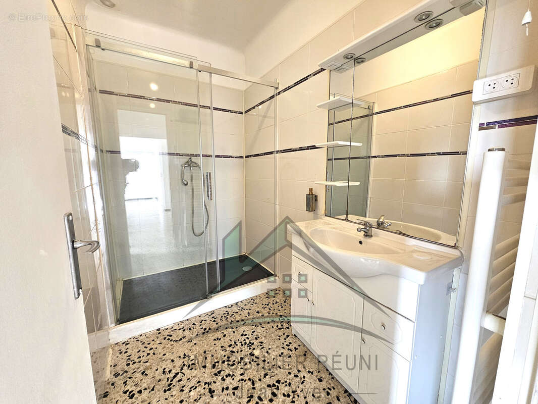 Maison à SAUSSET-LES-PINS