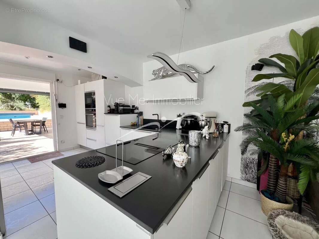 Maison à LE LAVANDOU