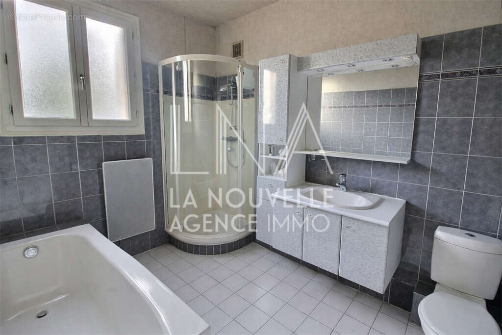 Cité des Auteurs – Maison de charme avec jardin, dépendance et atelier indépendant - photo 7