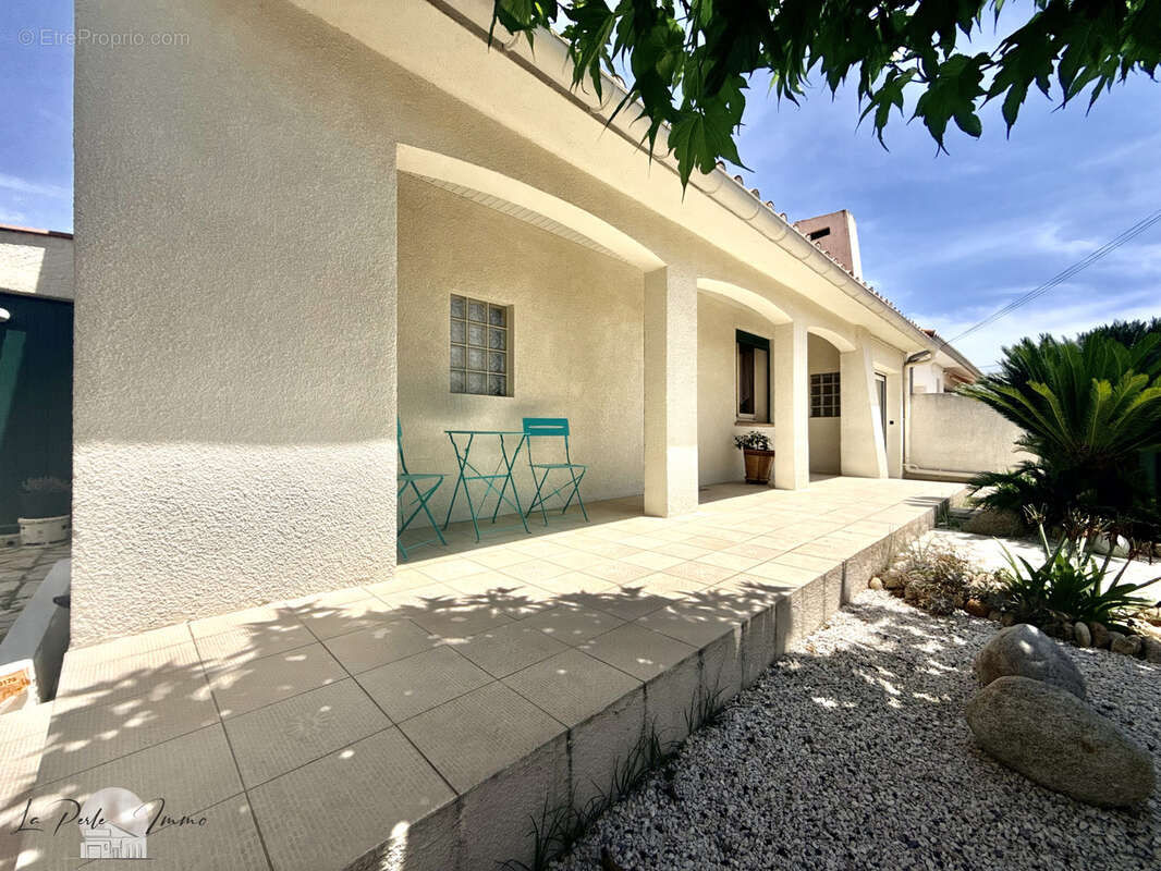Maison à BAGES