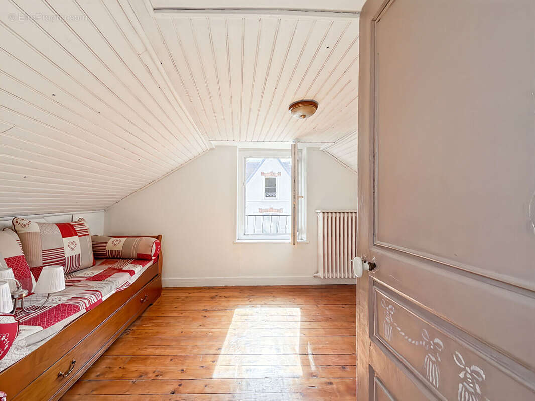 Maison à MANTES-LA-JOLIE