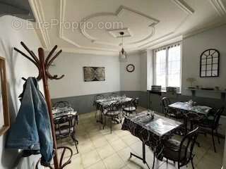 Commerce à CHATEAU-LA-VALLIERE