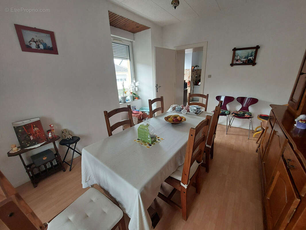 Appartement à DISTROFF