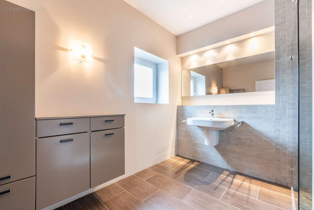 Appartement à LE PUY-EN-VELAY