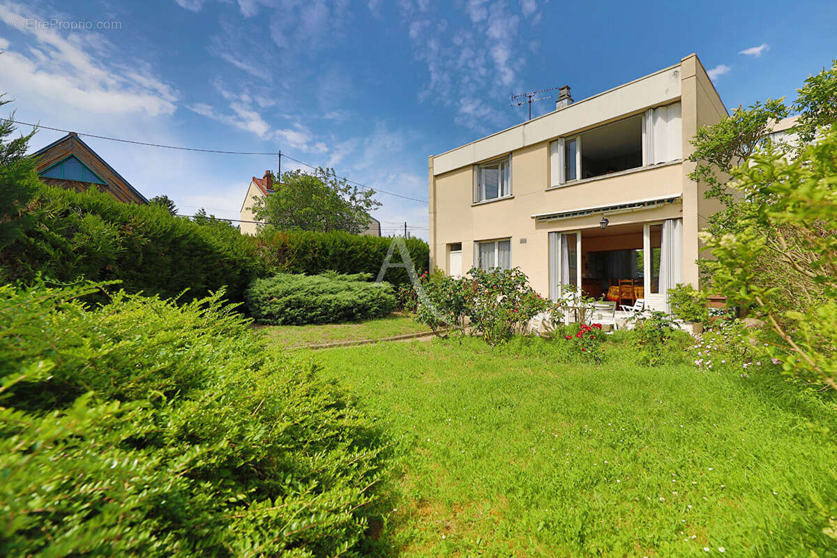 Maison Chatou 3 chambres, parcelle 400 m² - photo 2