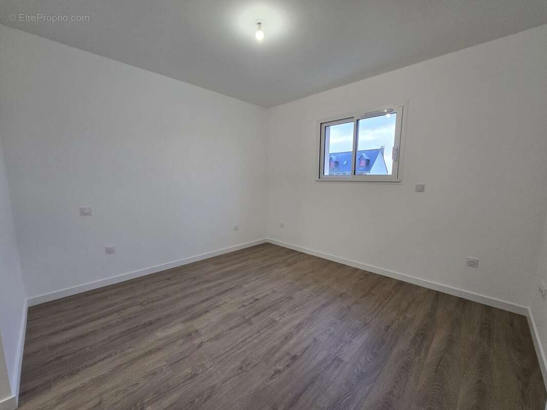 Maison à SACQUENVILLE