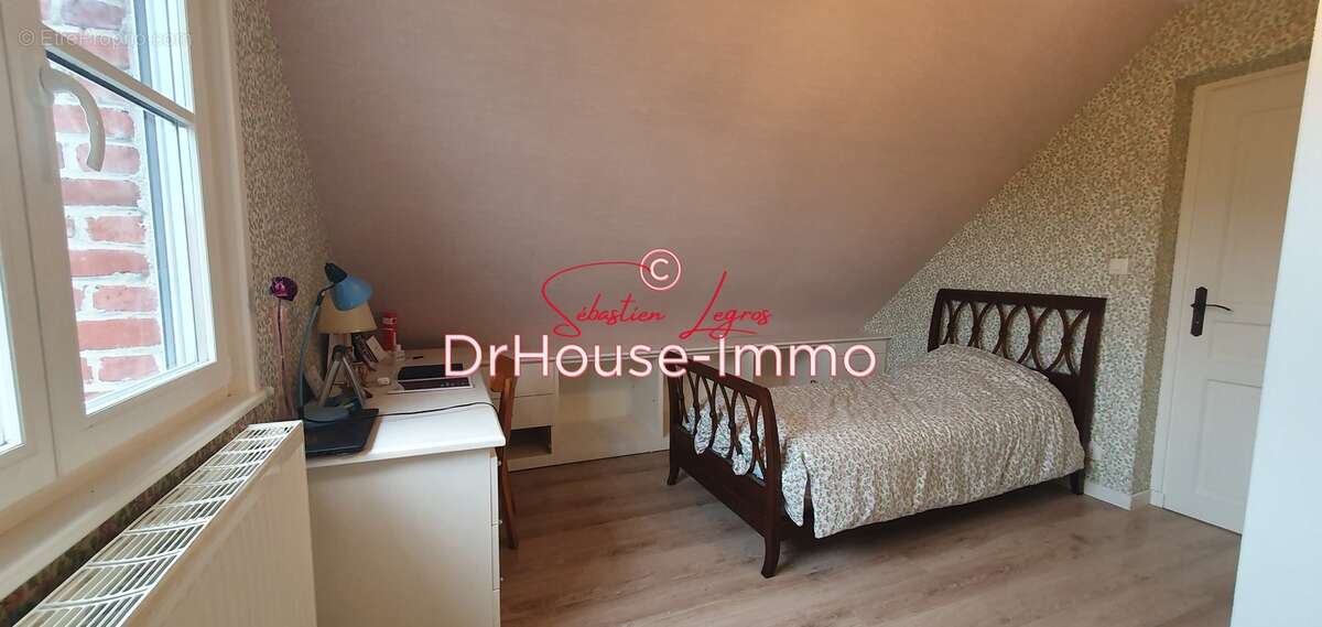 Maison à TILLOY-LEZ-MARCHIENNES