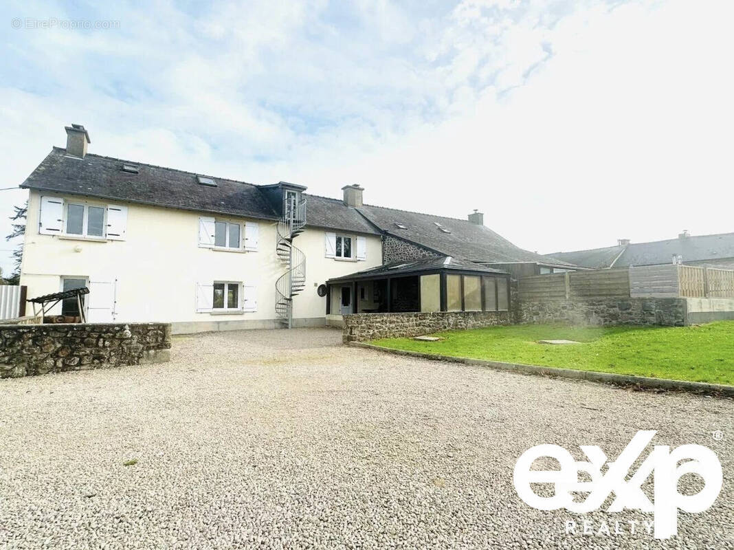 Maison à LA MEZIERE