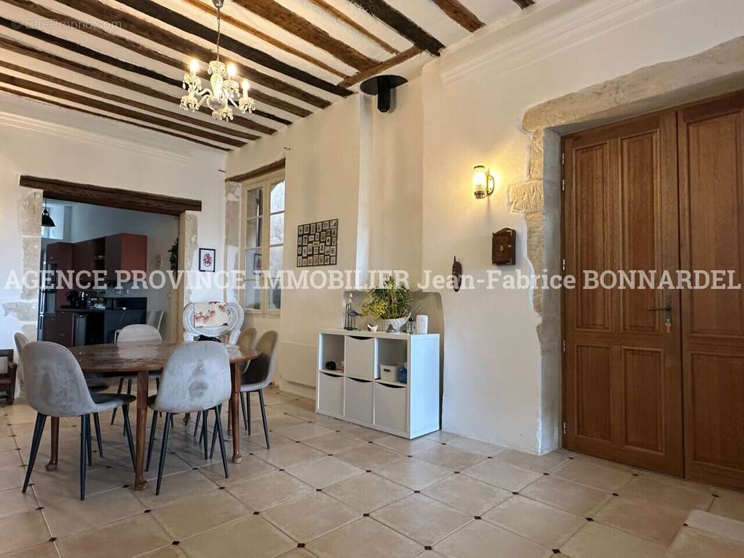 Appartement à GRIGNAN