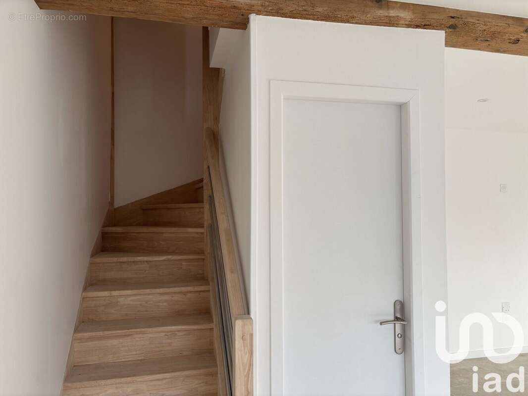 Photo 5 - Appartement à LENTILLY