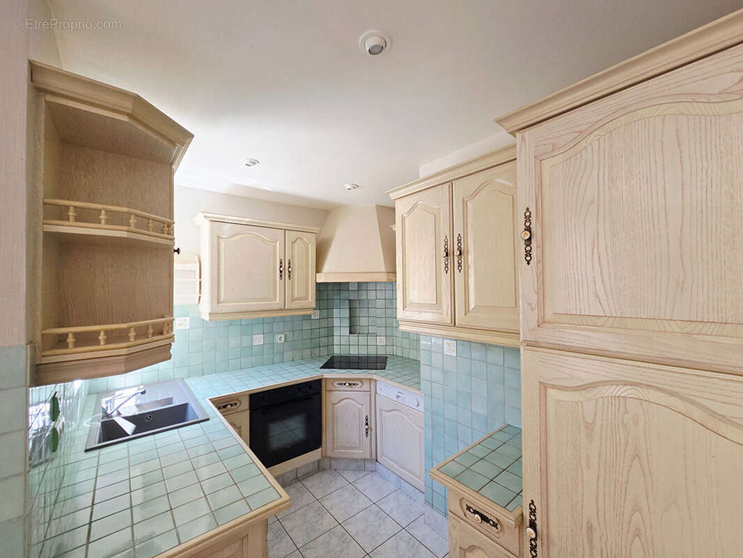 Maison à COULANS-SUR-GEE