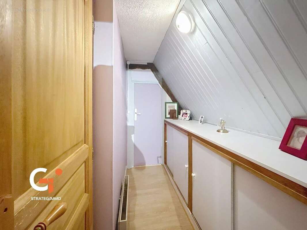 Maison à SAINT-OUEN-DE-THOUBERVILLE