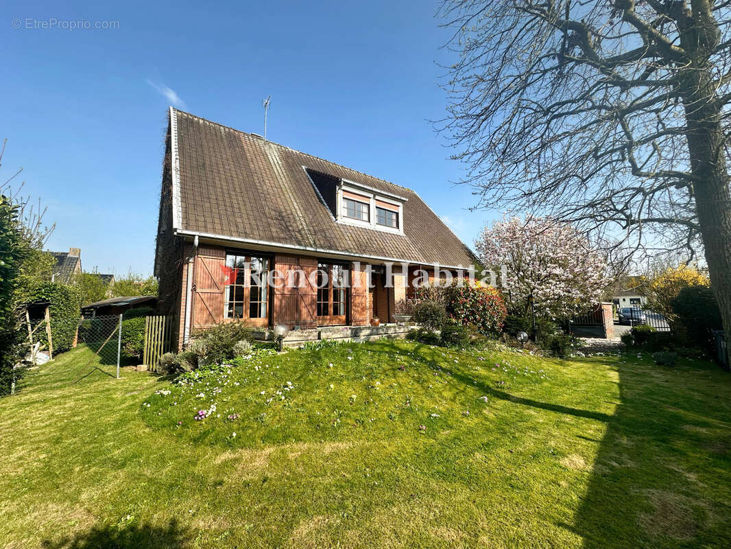Maison à CAMPHIN-EN-PEVELE