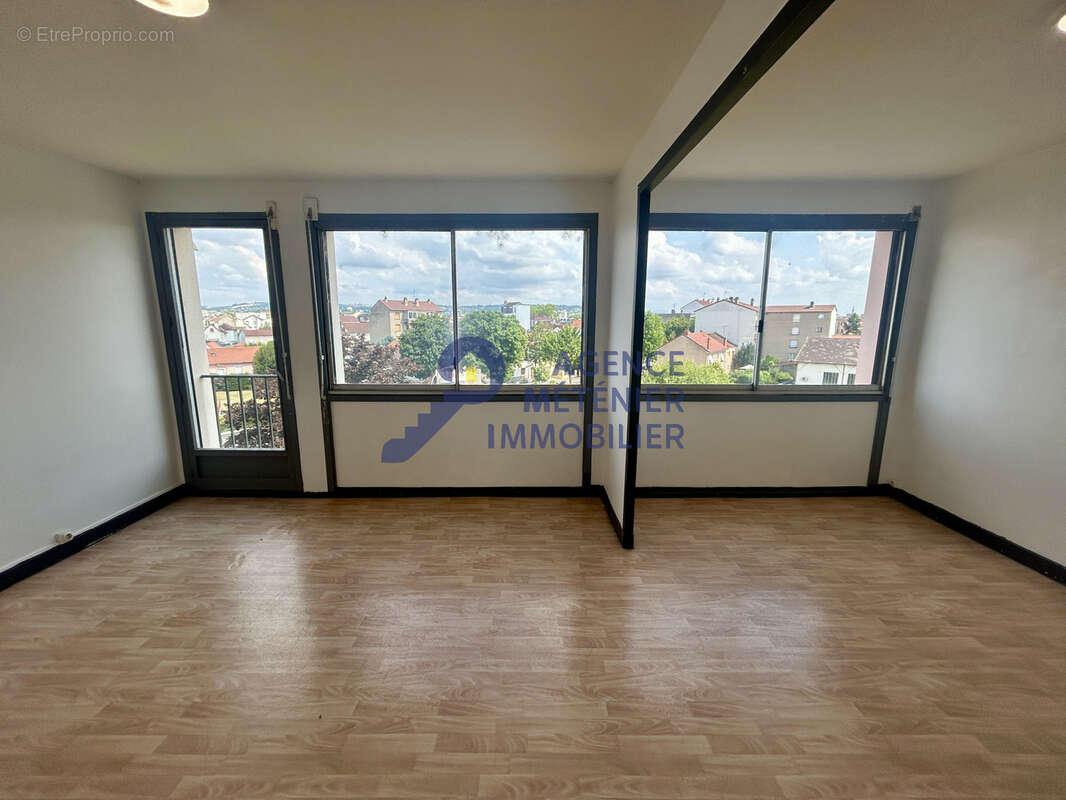 Appartement de type f2 - avec garage - 67 m2 - photo 7
