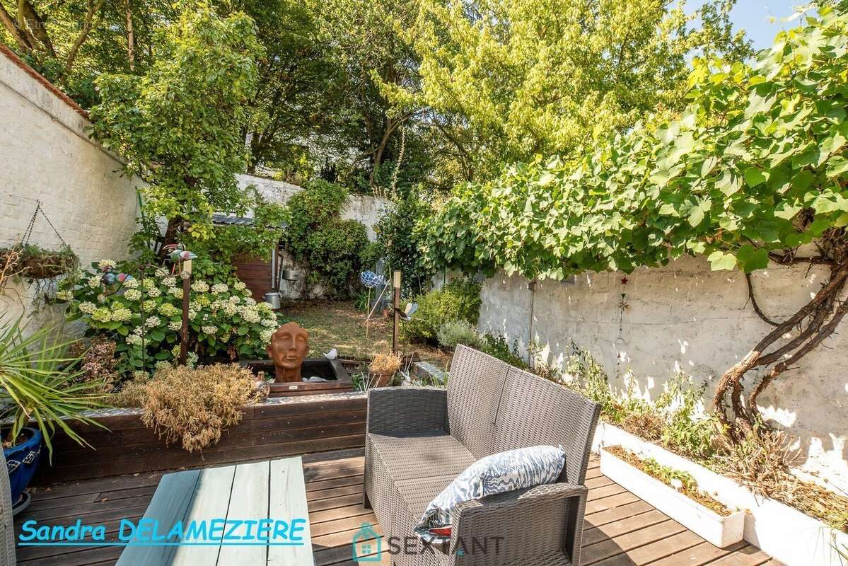 Maison amiénoise de charme  108 m² au sol  3 chambres + bureau  Jardin  Amiens Sud - photo 12