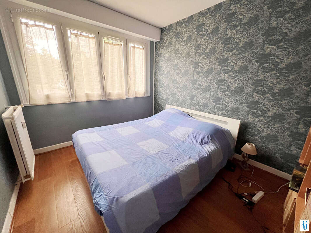 Appartement à MONT-SAINT-AIGNAN
