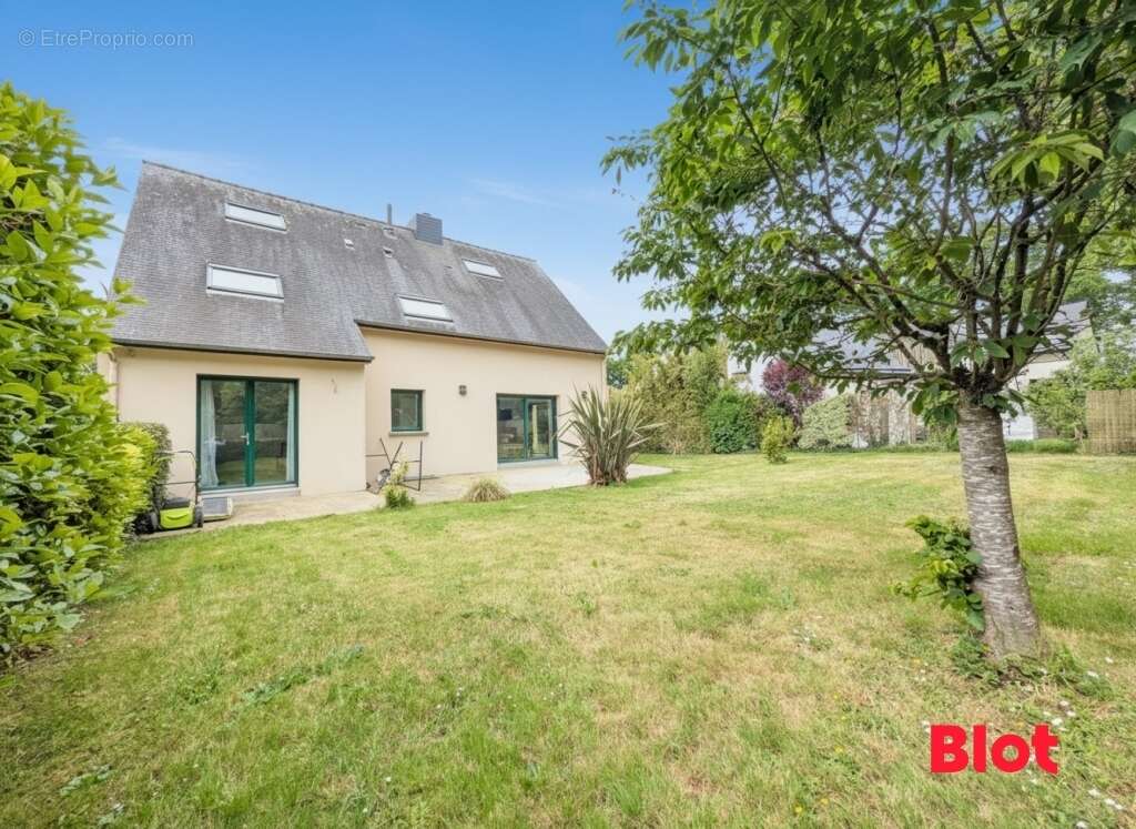 Maison à THORIGNE-FOUILLARD
