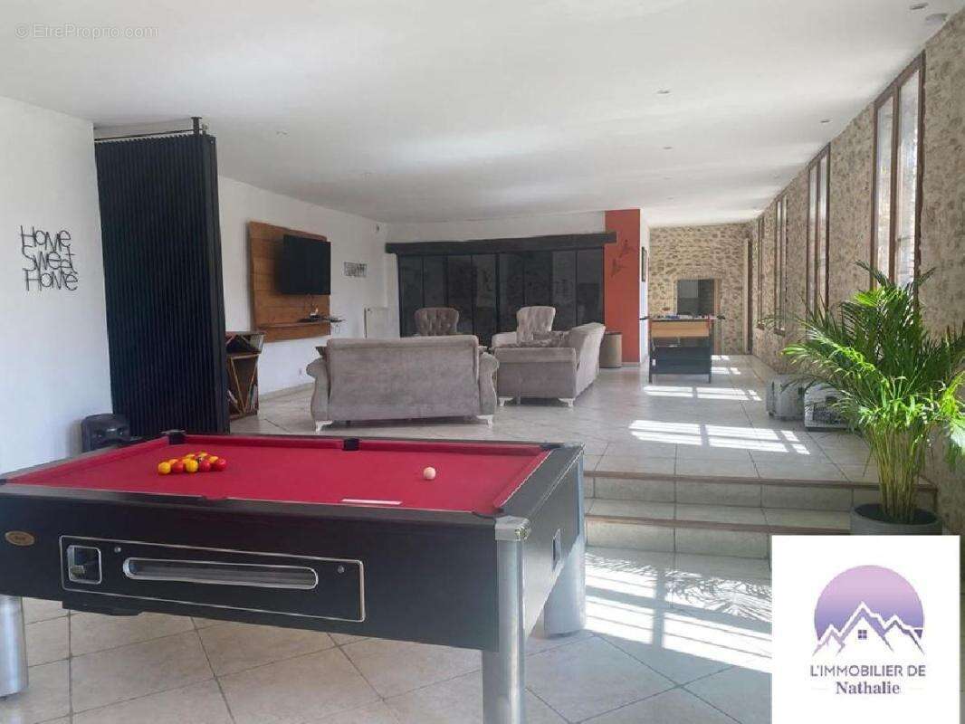 Maison à SAINT-JUST-DE-CLAIX