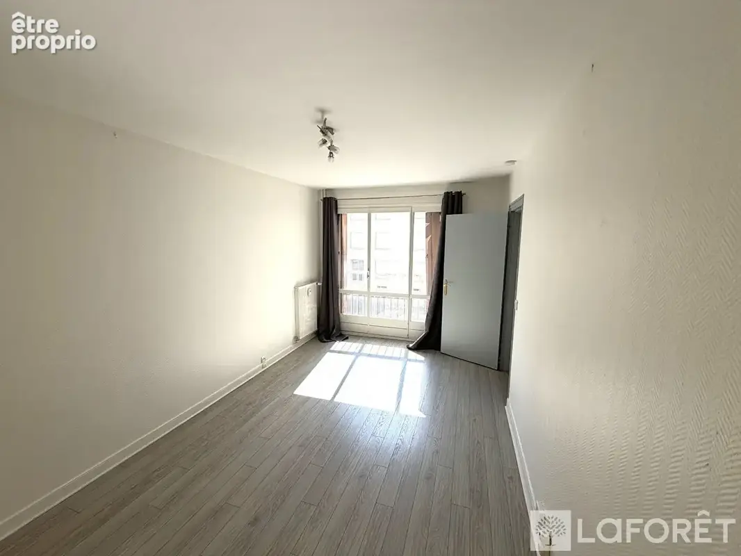 Appartement Reims T1 bis 35,54m2, centre ville - photo 4