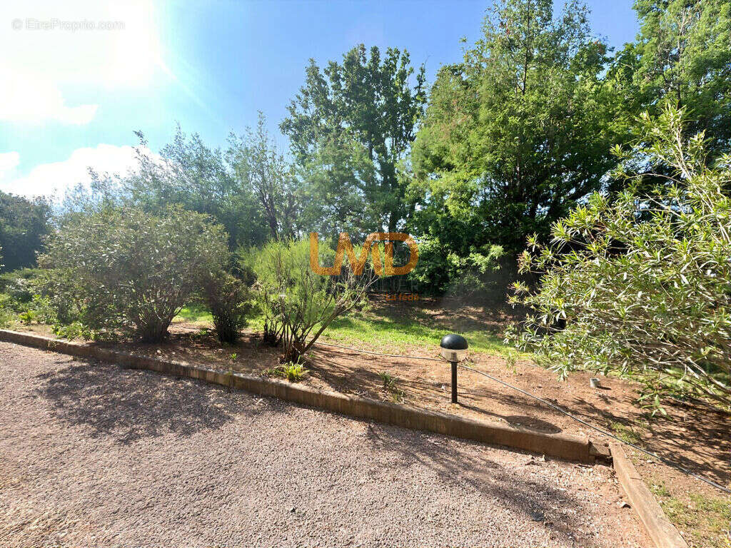 Appartement à FREJUS