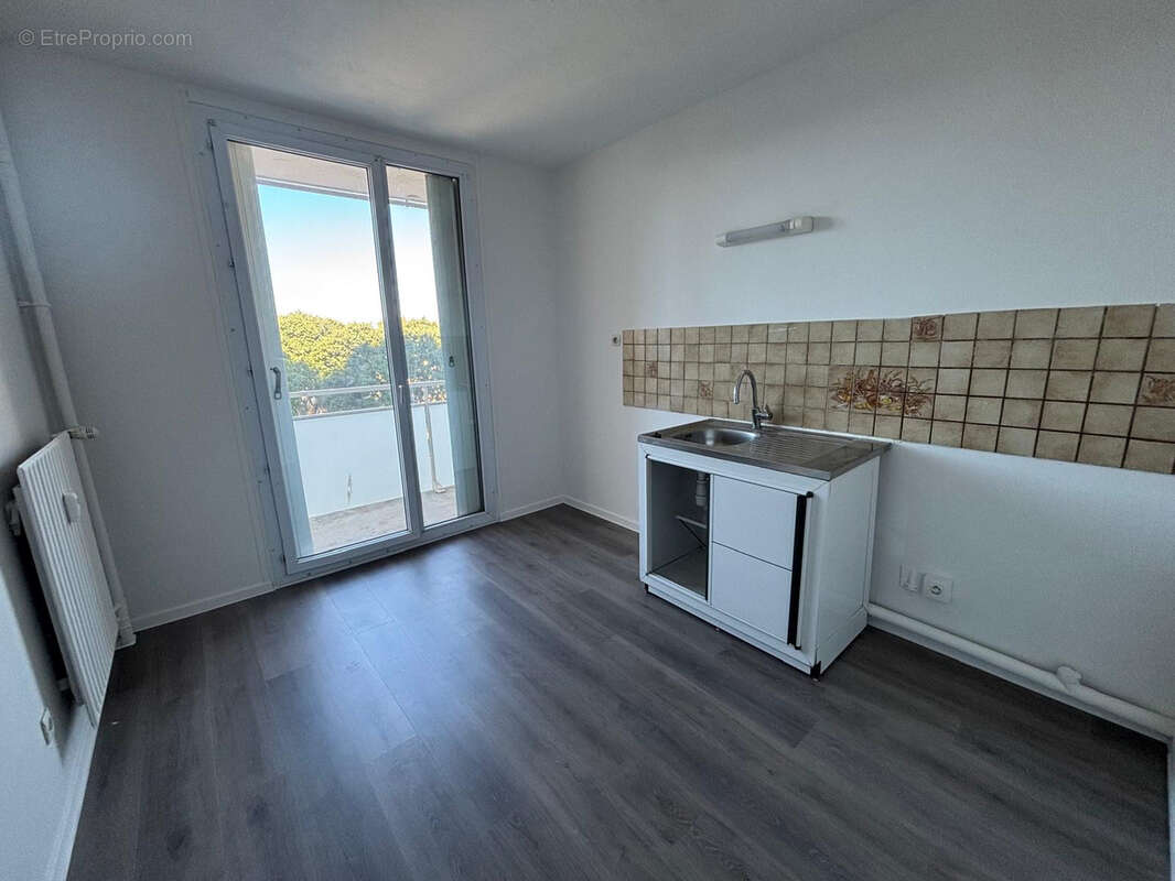 Appartement t3 port-de-bouc - photo 2