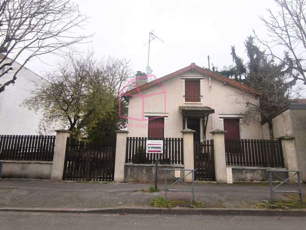 Maison à CHOISY-LE-ROI