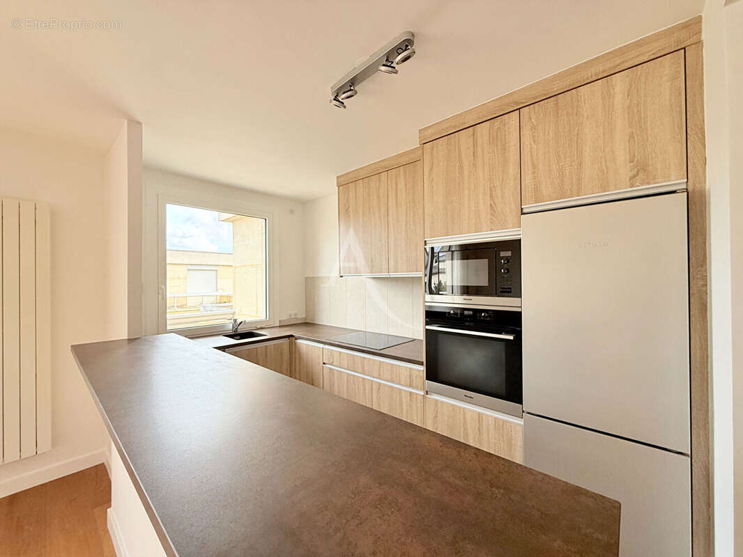 Appartement à LE PERREUX-SUR-MARNE