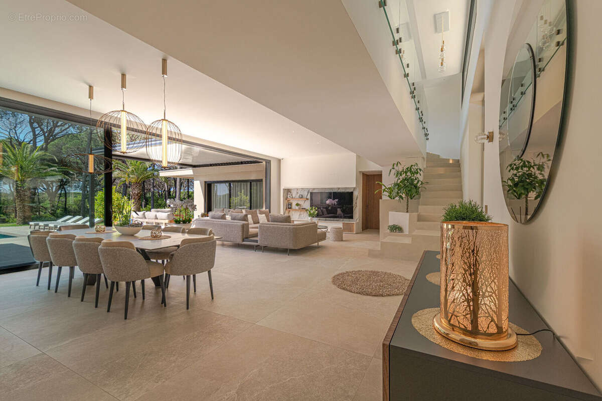 Maison à SAINT-RAPHAEL