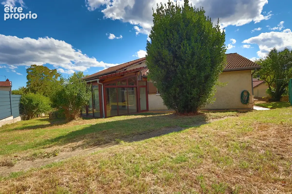 Maison 6 pièces 195 m² à vendre à Craponne (69290) - photo 2