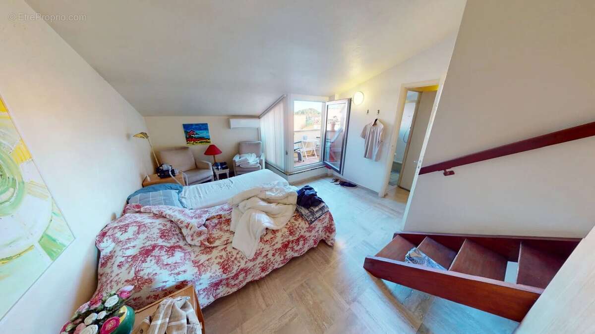 Appartement à CAGNES-SUR-MER