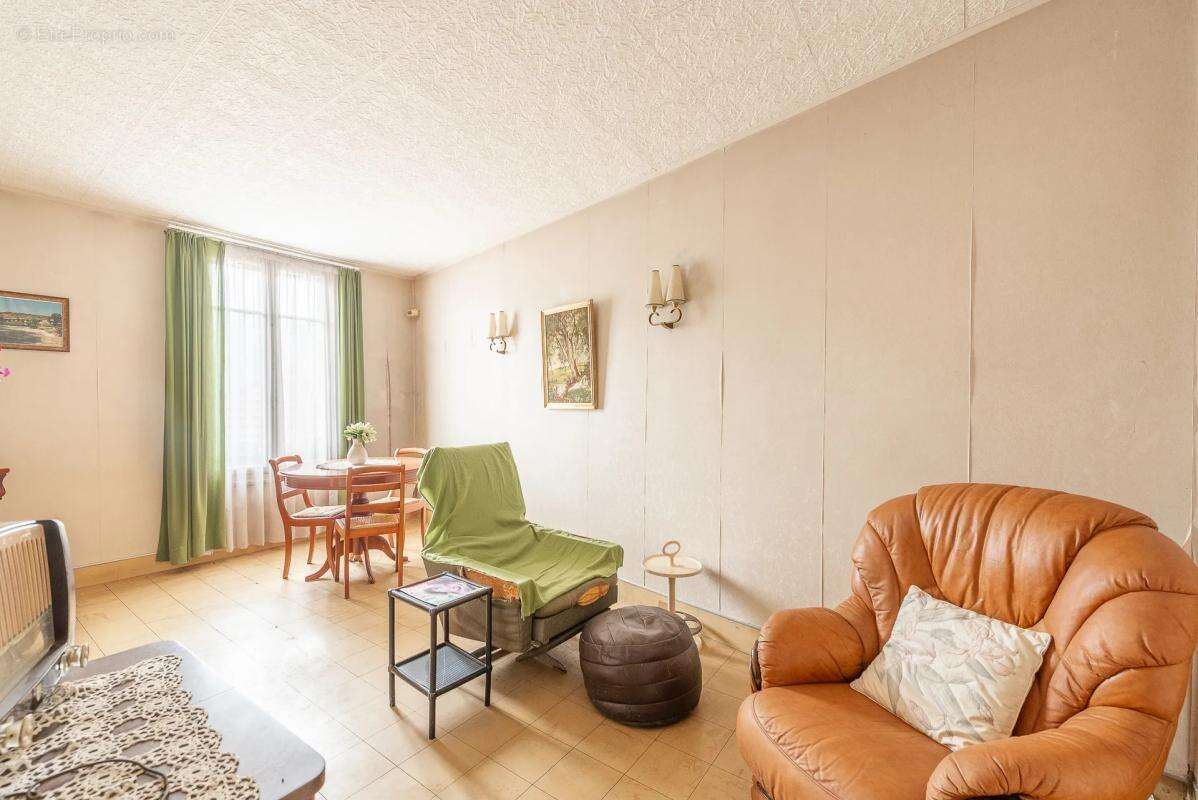 Maison à PIERREFONDS