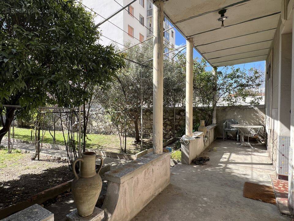 Maison à MARSEILLE-14E