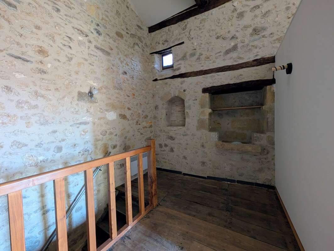 Maison à SAINT-JEAN-DE-COLE