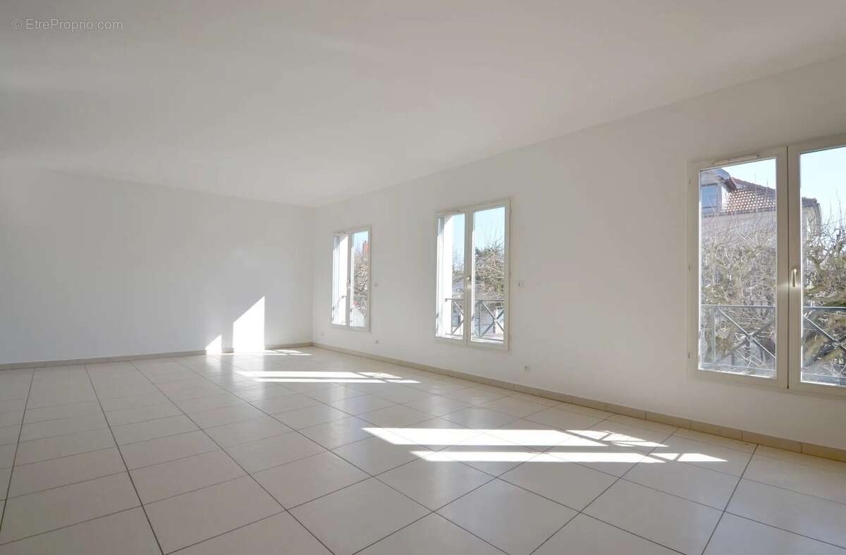 Appartement à CROISSY-SUR-SEINE