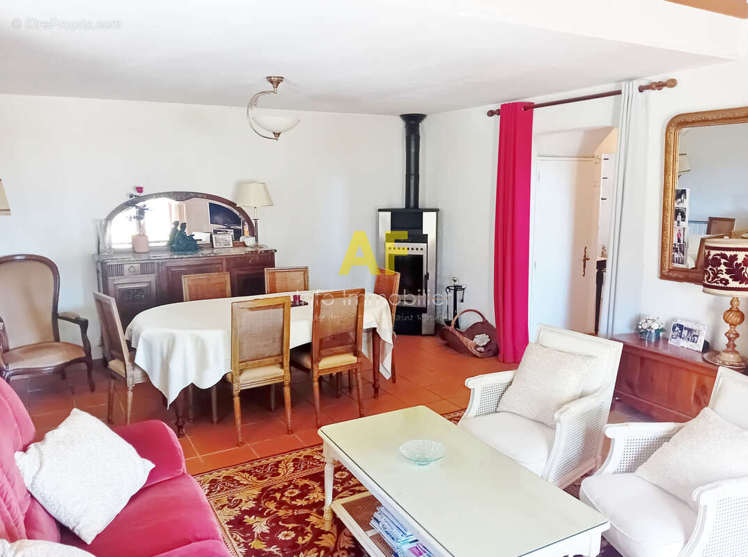 Maison à FREJUS