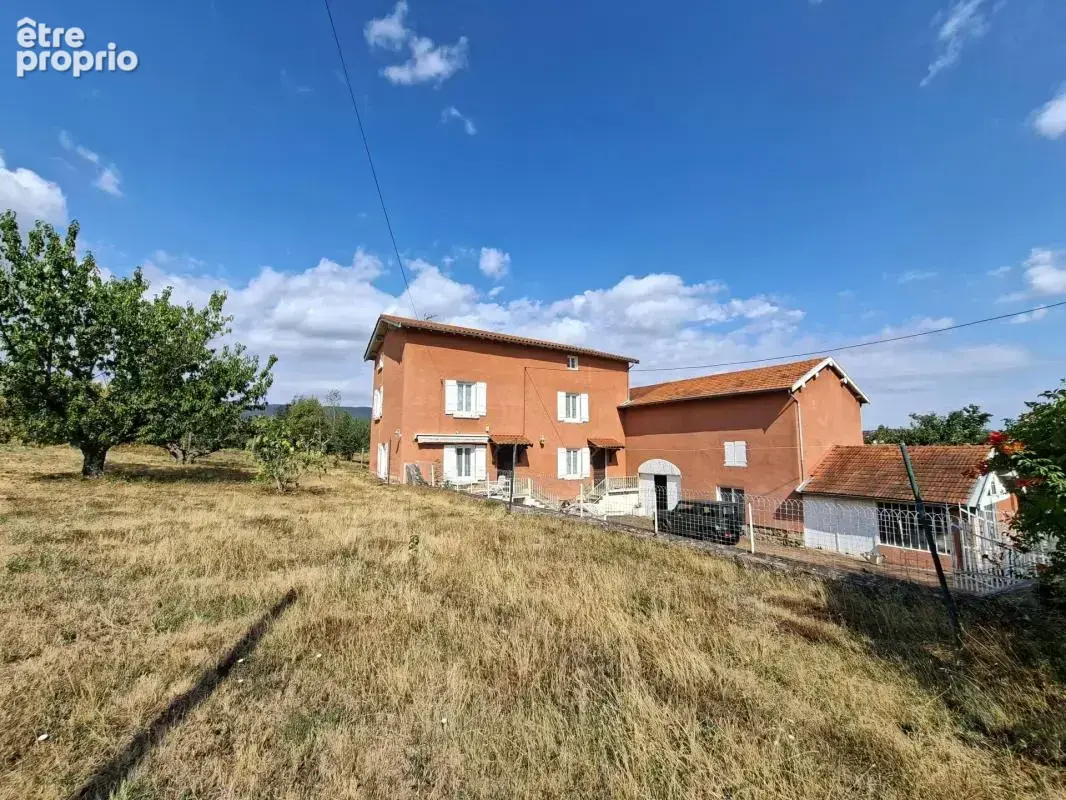 Maison à GREZIEU-LA-VARENNE