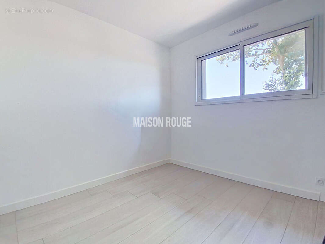 Une maison contemporaine d'exception, entre confort, élégance et sérénité - 2023 - Coup de coeur assuré - PLOUFRAGAN - photo 7